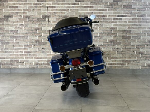 2010 Harley-Davidson Electra Glide, синий, 912000 рублей - вид 5