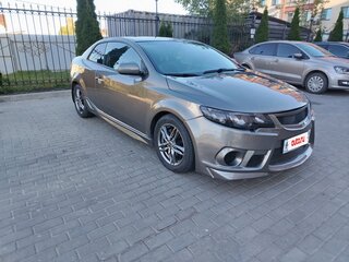 2011 Kia Cerato Koup II, серый, 860000 рублей, вид 3