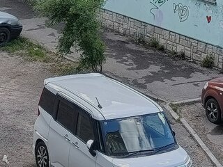2017 Toyota Roomy I, белый, 1450000 рублей, вид 2