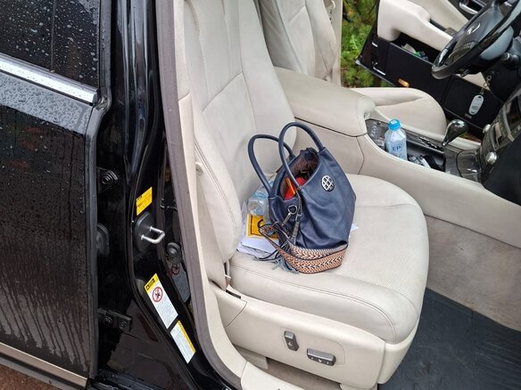 2010 Lexus LS Long 600h L IV Рестайлинг, чёрный, 1490999 рублей - вид 7
