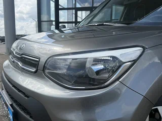 2018 Kia Soul II Рестайлинг, серебристый, 1095000 рублей, вид 5