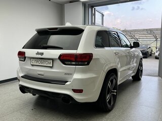 2014 Jeep Grand Cherokee SRT IV (WK2) Рестайлинг, белый, 2762000 рублей, вид 4