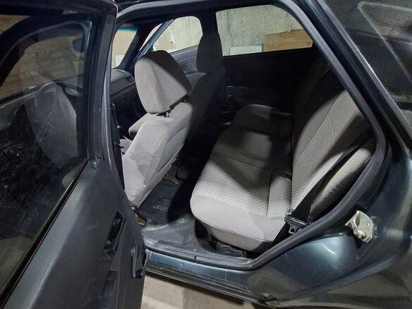 2010 Lada (ВАЗ) Priora I, серый, 230000 рублей - вид 8