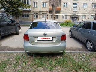 2011 Volkswagen Polo V, серебристый, 500000 рублей, вид 4