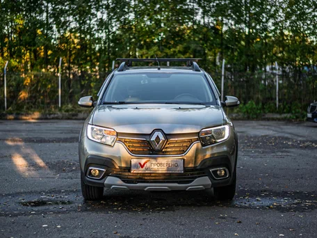 2021 Renault Sandero Stepway II Рестайлинг, бежевый, 1199000 рублей, вид 3
