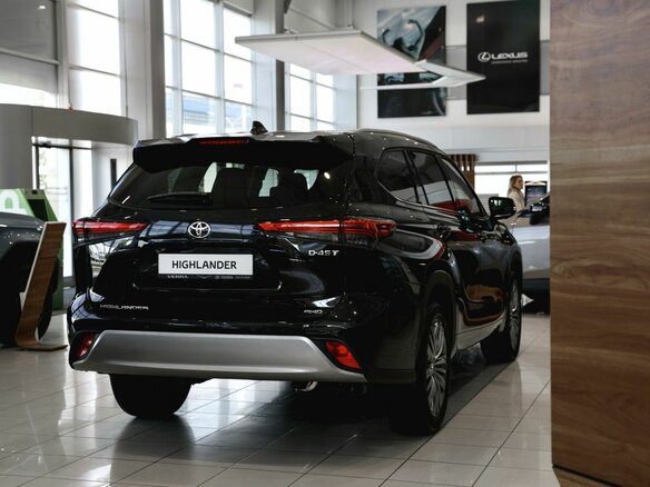 2026 Toyota Highlander IV (XU70), чёрный, 5600000 рублей - вид 6