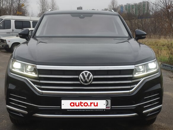 2020 Volkswagen Touareg III, чёрный, 8000000 рублей