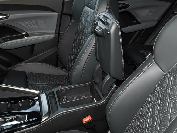 2026 Audi Q5 L III (GU), серебристый, 6500000 рублей - вид 17