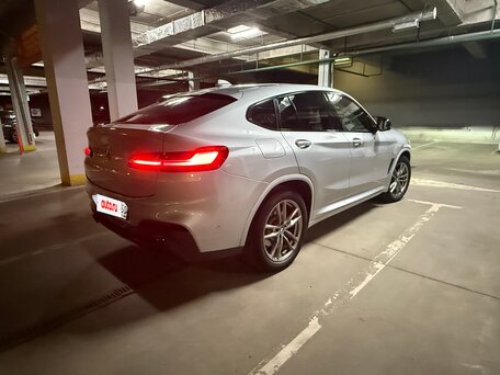 2021 BMW X4 20d II (G02), серый, 5000000 рублей, вид 3