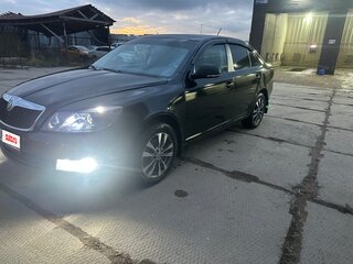 2011 Skoda Octavia II (A5) Рестайлинг, чёрный, 600000 рублей, вид 1