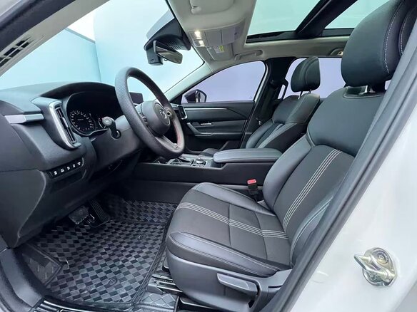 2023 Mazda CX-50, белый, 2722222 рублей - вид 5
