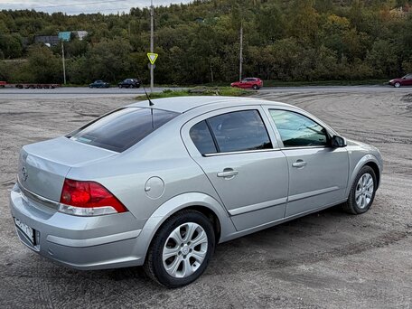 2008 Opel Astra H Рестайлинг, бежевый, 429000 рублей, вид 3