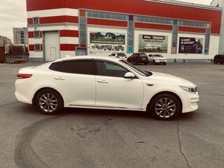 2016 Kia Optima IV, белый, 1900000 рублей, вид 4