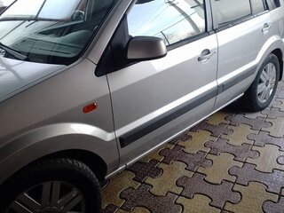 2007 Ford Fusion I Рестайлинг, серебристый, 450000 рублей, вид 1