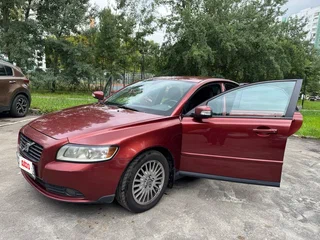 2008 Volvo S40 II Рестайлинг, красный, 800000 рублей, вид 3