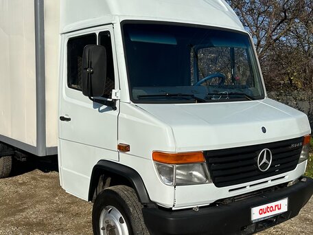2000 Mercedes-Benz Vario, белый, 1590000 рублей, вид 2
