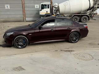 2007 BMW 5 серии 530xi V (E60/E61) Рестайлинг, красный, 1350000 рублей, вид 3