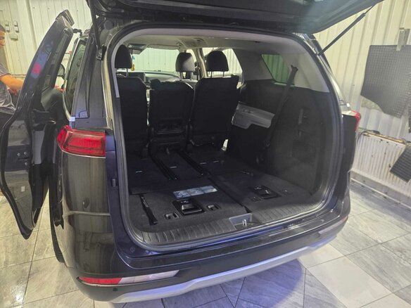 2021 Kia Carnival IV, серый, 3600000 рублей - вид 11