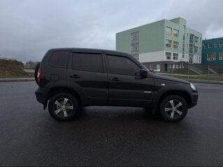 2012 Chevrolet Niva I Рестайлинг, коричневый, 450000 рублей, вид 2