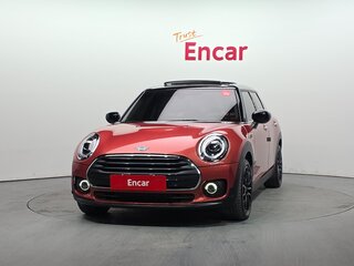 2021 Mini Clubman Cooper D II Рестайлинг, красный, 2350000 рублей, вид 2
