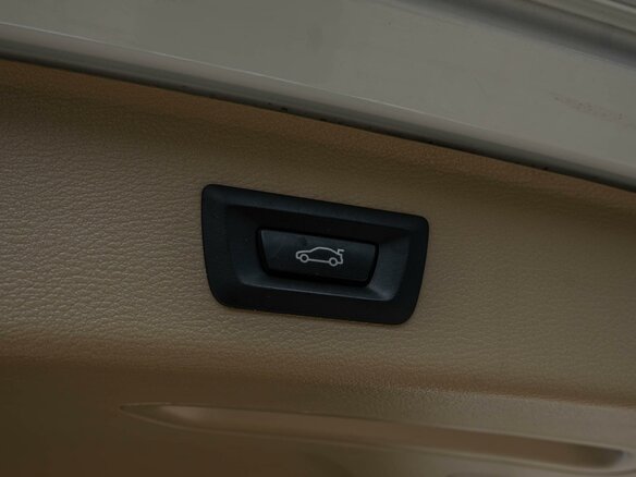 2014 BMW X3 20i xDrive II (F25) Рестайлинг, белый - вид 22