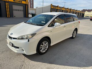 2011 Toyota Wish II, белый, 1420000 рублей, вид 1