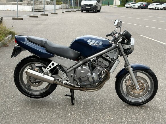 1990 Honda CB-1, синий - вид 3