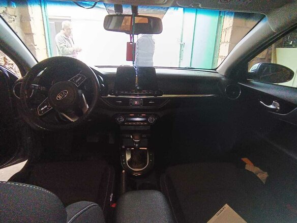 2018 Kia Cerato IV, серый, 1550000 рублей - вид 5