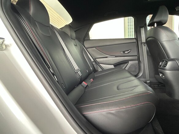 2023 Hyundai Elantra VII (CN7) Рестайлинг, белый, 2191000 рублей - вид 25