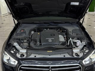 2020 Mercedes-Benz E-Класс 250 V (W213, S213, C238) Рестайлинг, чёрный, 4990000 рублей, вид 5