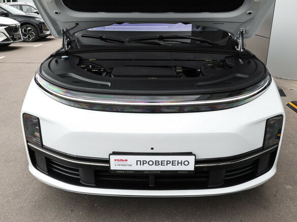 2025 Li Auto (Lixiang) L7 52.3 kWh I Рестайлинг, белый - вид 9