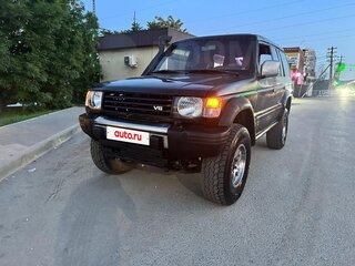 1993 Mitsubishi Montero II, чёрный, 850000 рублей, вид 3