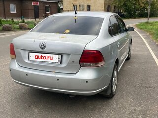 2013 Volkswagen Polo V, серебристый, 415000 рублей, вид 4