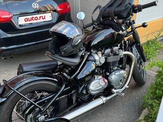 2017 Triumph Bonneville Bobber, чёрный, 1500000 рублей, вид 1