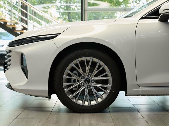 2024 FAW Bestune B70 I Рестайлинг, белый, 2844000 рублей - вид 16