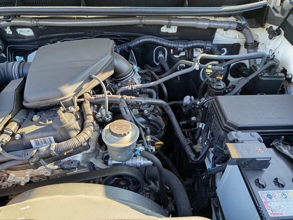 2022 Toyota Land Cruiser Prado 150 Series Рестайлинг 3, белый, 6990000 рублей - вид 13