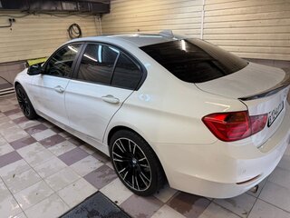 2014 BMW 3 серии 316i VI (F3x), белый, 1650000 рублей, вид 2