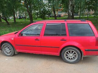 1999 Volkswagen Golf IV, красный, 299000 рублей, вид 4