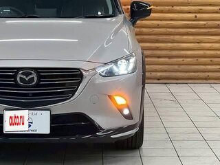2023 Mazda CX-3 I Рестайлинг, белый, 1560000 рублей, вид 4
