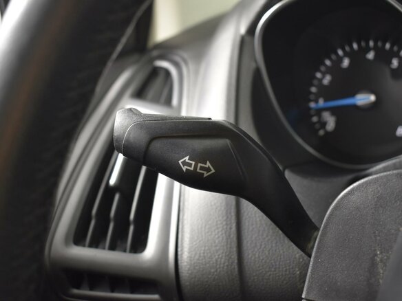2012 Ford Focus III, коричневый, 689900 рублей - вид 15