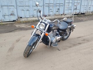 Honda VT 400