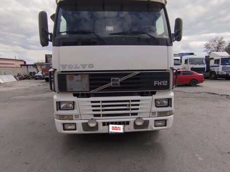 1999 Volvo FH, белый, 1900000 рублей, вид 1