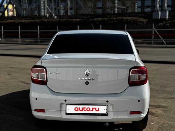2017 Renault Logan II, белый, 890000 рублей - вид 3