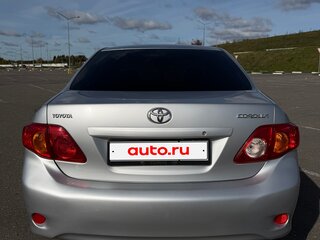 2008 Toyota Corolla X (E140, E150), серебристый, 700000 рублей, вид 5