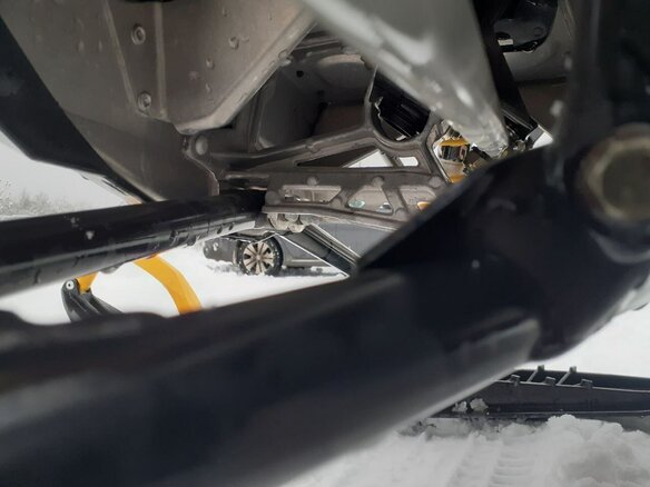 2012 BRP Ski-Doo Summit 600, чёрный, 650000 рублей - вид 10