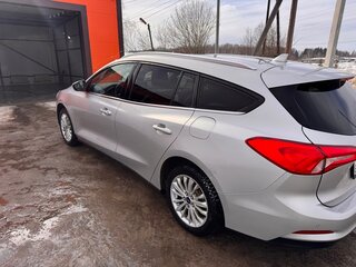 2018 Ford Focus IV, серебристый, 1300000 рублей, вид 5