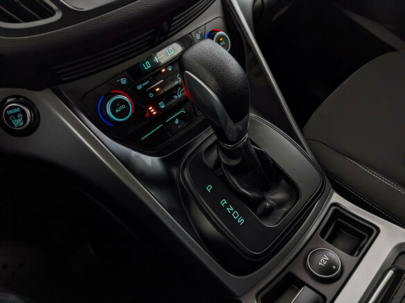 2018 Ford Kuga II Рестайлинг, серый, 1675000 рублей - вид 26