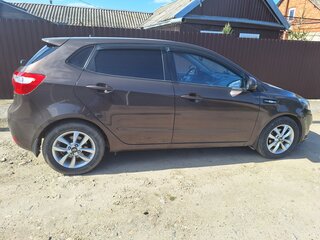 2014 Kia Rio III, коричневый, 890000 рублей, вид 3