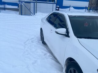 2013 Toyota Camry VII (XV50), белый, 1750000 рублей, вид 4