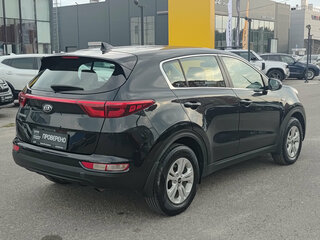 2018 Kia Sportage IV, чёрный, 1780000 рублей, вид 5